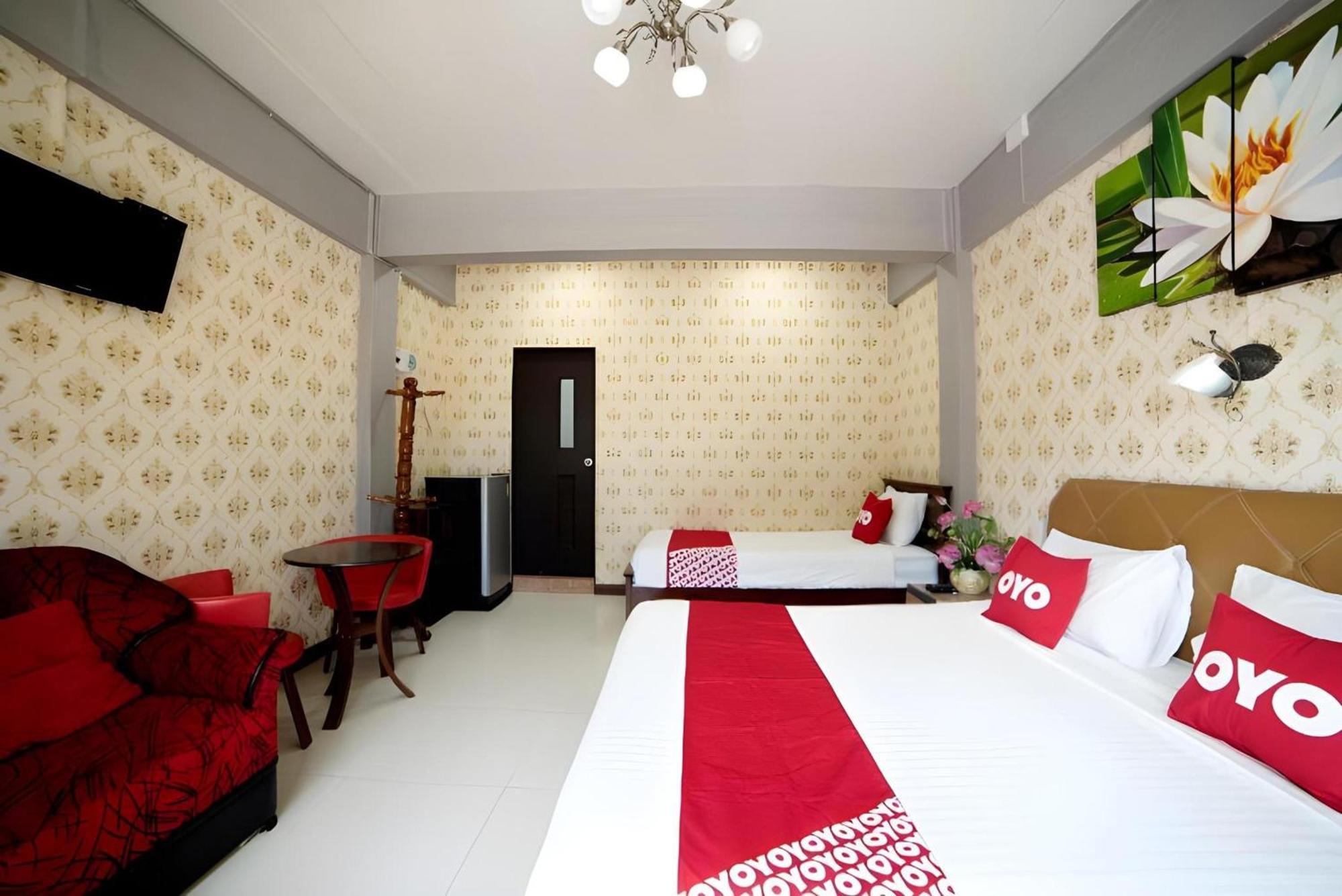 โอโย 465 กรุงเก่า ทราเวลเลอร์ ลอดจ์ Hotel พระนครศรีอยุธยา ภายนอก รูปภาพ