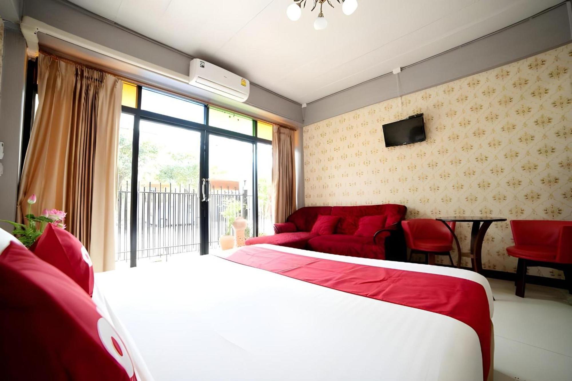โอโย 465 กรุงเก่า ทราเวลเลอร์ ลอดจ์ Hotel พระนครศรีอยุธยา ภายนอก รูปภาพ