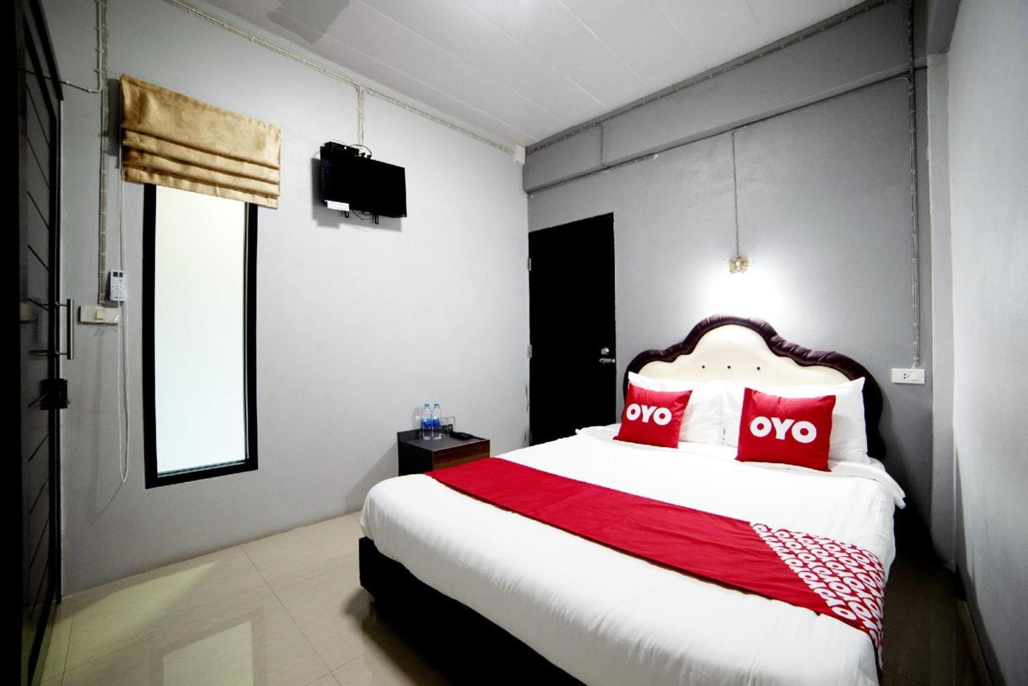 โอโย 465 กรุงเก่า ทราเวลเลอร์ ลอดจ์ Hotel พระนครศรีอยุธยา ภายนอก รูปภาพ
